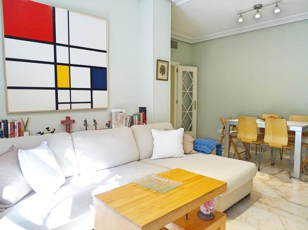 Beyourself By Sevillaluxurysuites Extérieur photo